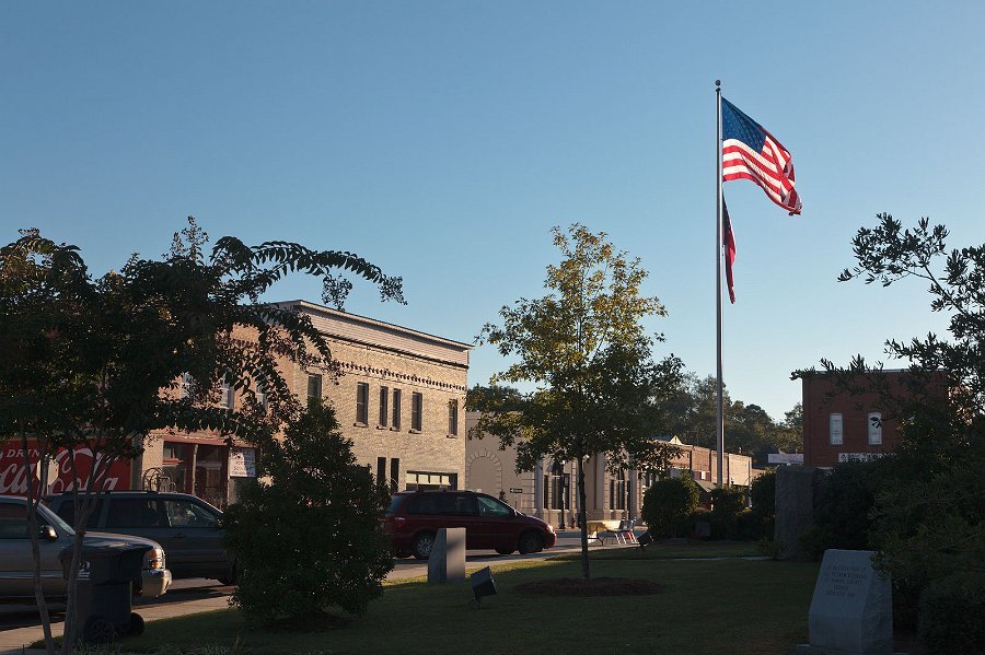 Warrenton flag 101002 0785